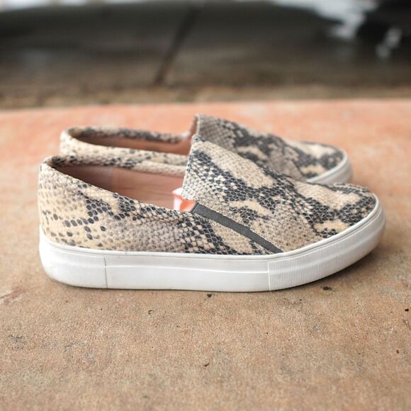 Vince Camuto Snake Print Slip On Sneakers Platform Skater Shoes Size 10 - Picture 5 of 12